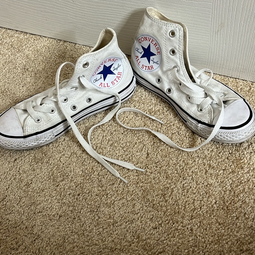 Kids Converse Chuck Taylor’s